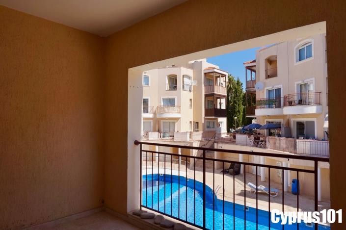 Image No.18-2 Bed Maisonette for sale