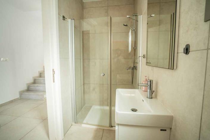 Image No.16-3 Bed Villa / Detached for sale