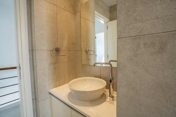 Image No.27-3 Bed Villa / Detached for sale