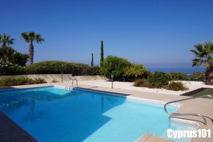 Image No.2-4 Bed Villa / Detached for sale