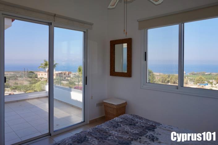 Image No.24-4 Bed Villa / Detached for sale