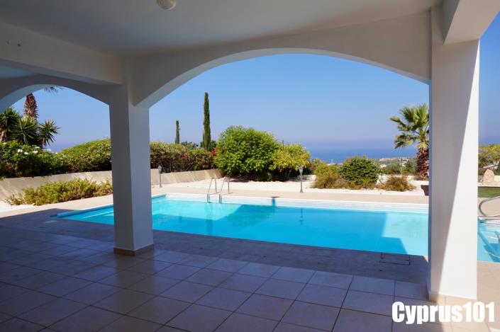 Image No.35-4 Bed Villa / Detached for sale