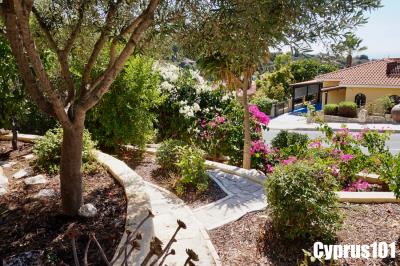 3-kamares-2-bedroom-bungalow-Property-1411