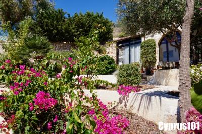 4-kamares-2-bedroom-bungalow-Property-1411