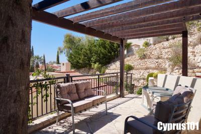 10-kamares-2-bedroom-bungalow-Property-1411