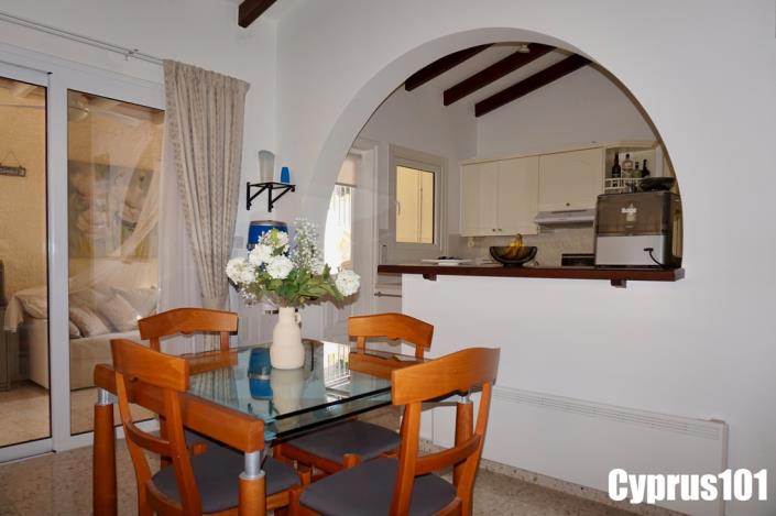 Image No.21-2 Bed Bungalow for sale