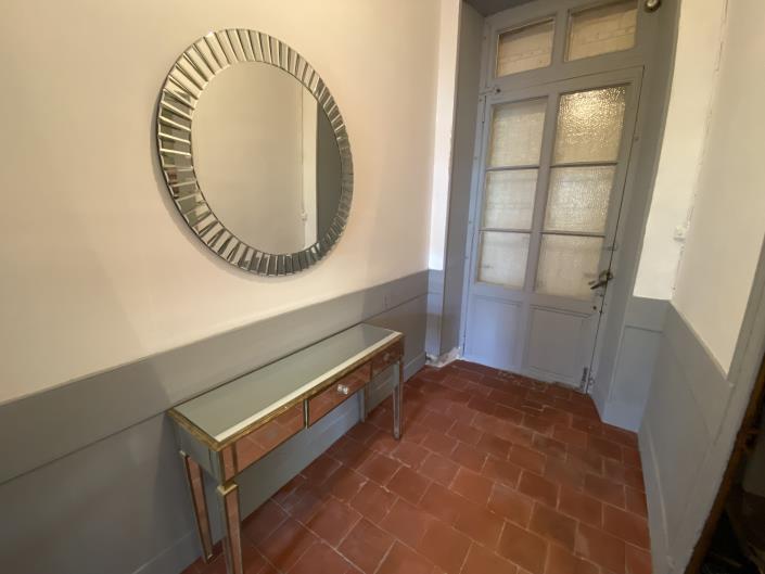 Image No.24-5 Bed House for sale