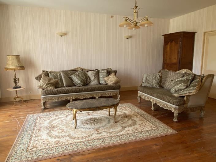 Image No.5-5 Bed House for sale