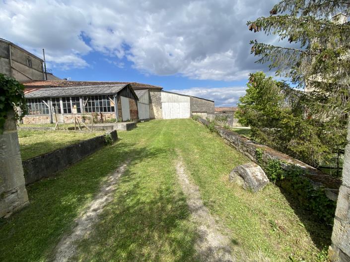 Image No.36-5 Bed House for sale