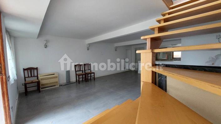 Image No.19-4 Bed Villa / Detached for sale