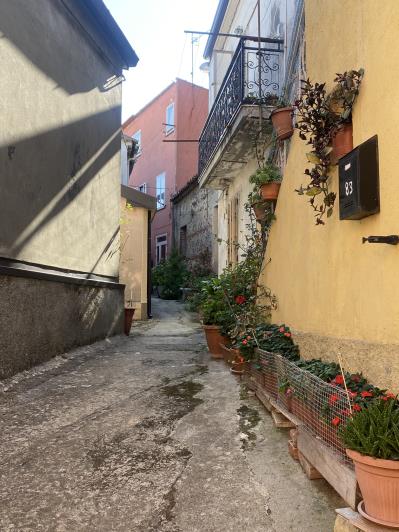 Image No.3-2 Bed Semi-Detached for sale