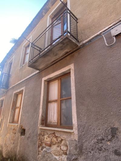 Image No.2-2 Bed Semi-Detached for sale