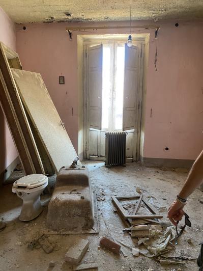 Image No.29-2 Bed Semi-Detached for sale