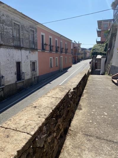 Image No.23-2 Bed Semi-Detached for sale