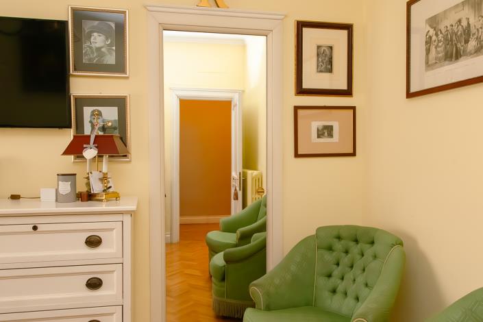 Image No.20-4 Bed Apartment for sale