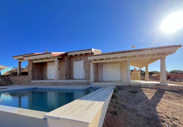 Image No.40-2 Bed Villa for sale