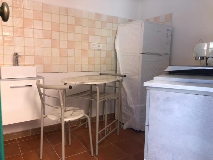 Image No.28-3 Bed Semi-Detached for sale