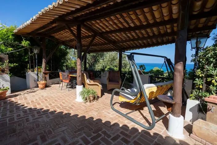 Image No.8-3 Bed Semi-Detached for sale