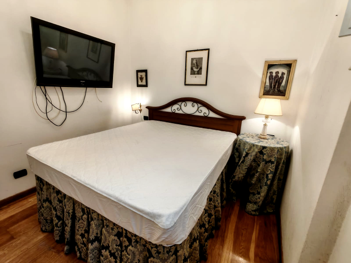 Image No.17-2 Bed Apartment for sale