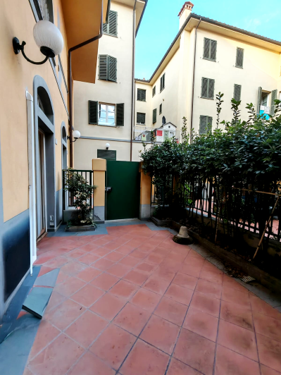 Image No.20-2 Bed Apartment for sale