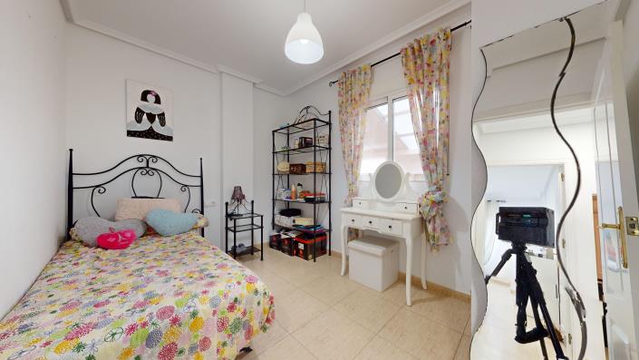 Image No.16-3 Bed Apartment for sale