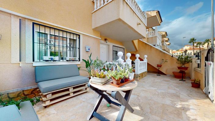 Image No.1-3 Bed Apartment for sale