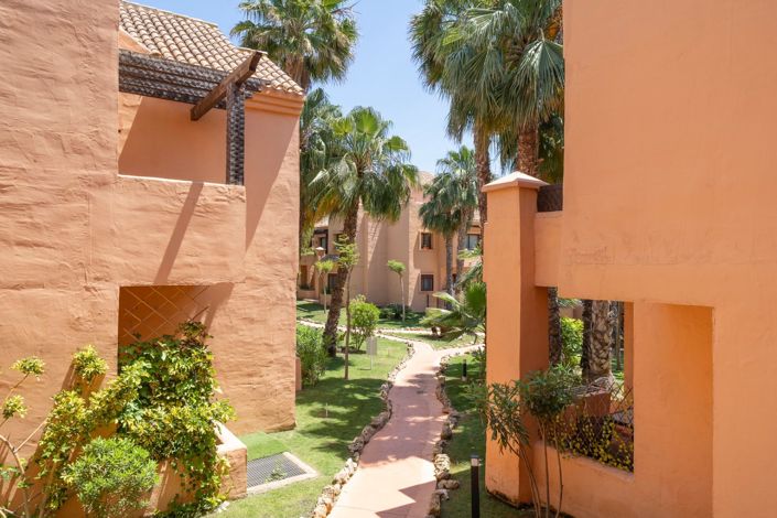 Image No.36-3 Bed Duplex for sale