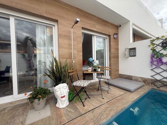 Image No.1-3 Bed Duplex for sale