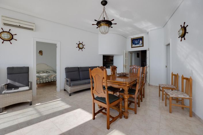 Image No.7-4 Bed Apartment for sale