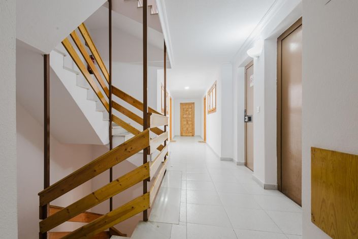 Image No.36-2 Bed Apartment for sale