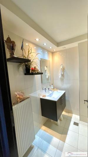 Image No.20-3 Bed Maisonette for sale