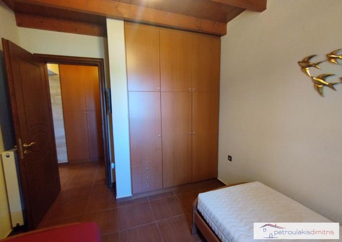 Image No.11-3 Bed Maisonette for sale