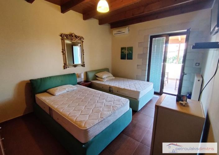 Image No.13-3 Bed Maisonette for sale