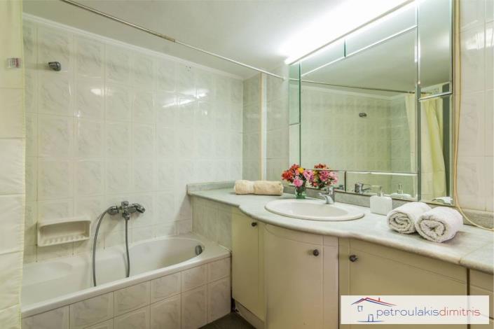 Image No.21-Maison / Villa de 5 chambres à vendre à Chania