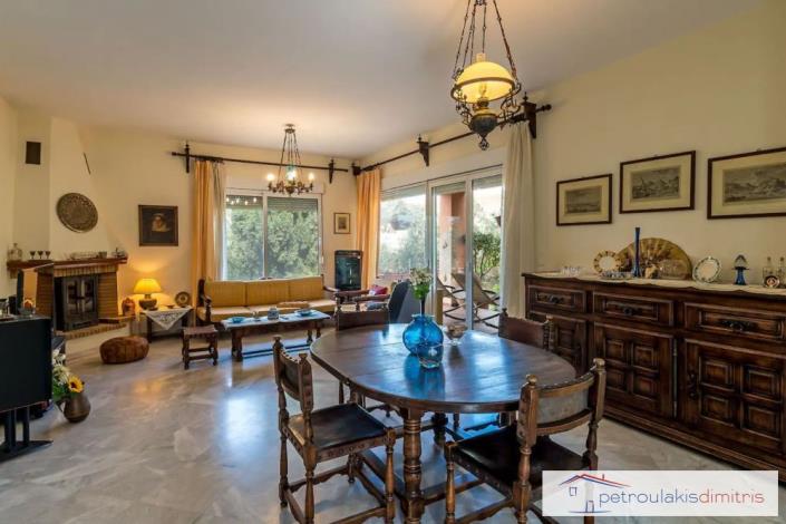 Image No.7-Maison / Villa de 5 chambres à vendre à Chania