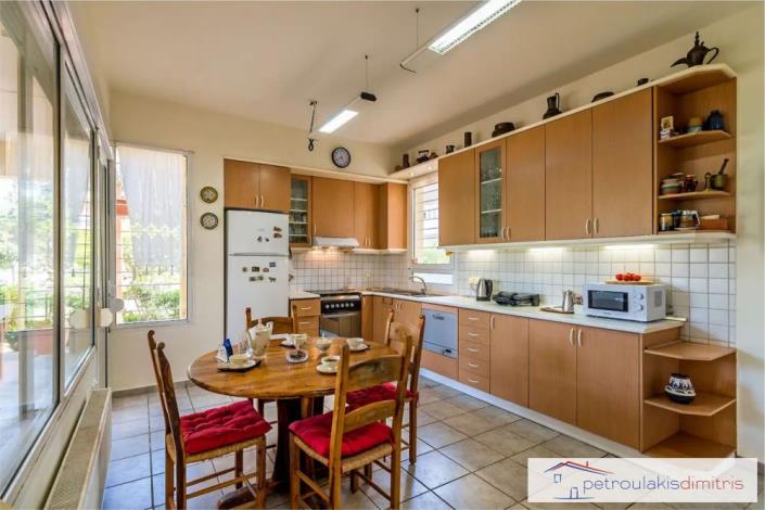 Image No.11-Maison / Villa de 5 chambres à vendre à Chania