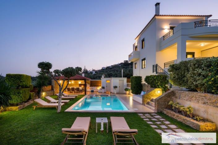 Image No.1-Villa de 3 chambres à vendre à Afrata