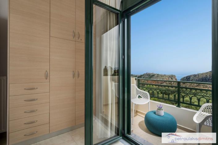 Image No.22-3 Bed Villa for sale