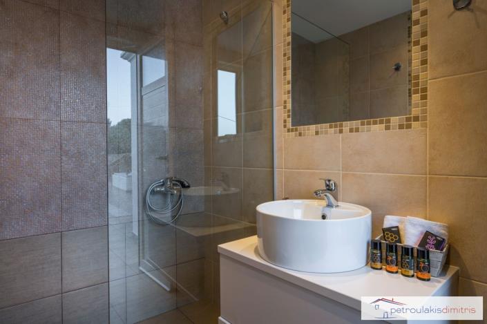 Image No.24-3 Bed Villa for sale