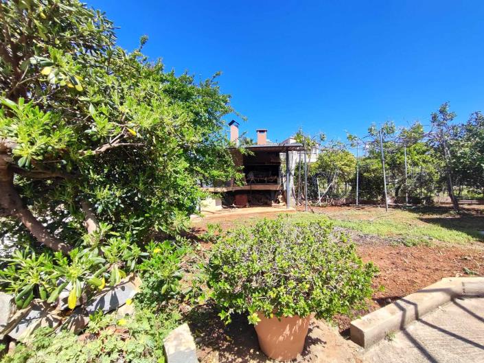 Image No.15-3 Bed House for sale