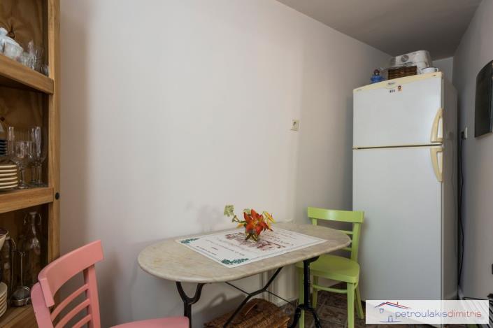 Image No.9-2 Bed Maisonette for sale