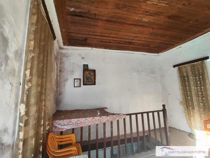 Image No.12-Maison de village de 1 chambre à vendre à Theriso