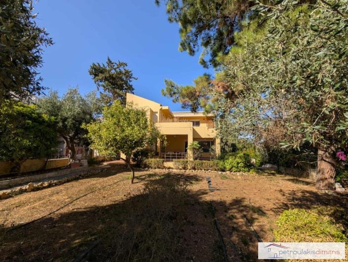 Image No.2-4 Bed Maisonette for sale