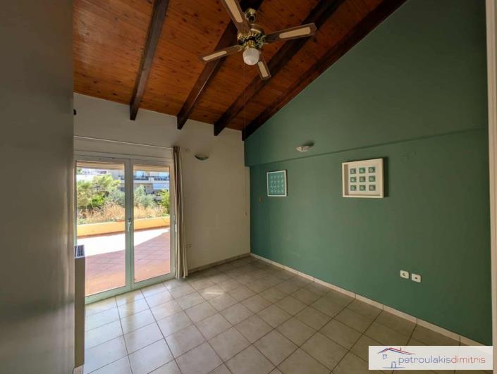 Image No.14-4 Bed Maisonette for sale