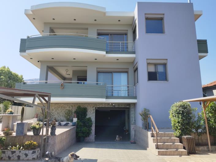 Image No.1-6 Bed Duplex for sale