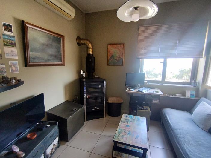 Image No.12-6 Bed Duplex for sale