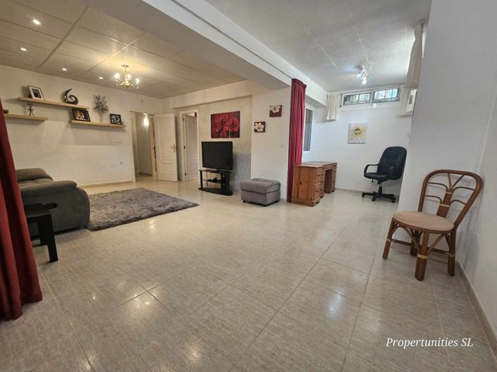 Image No.41-4 Bed House for sale