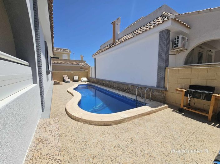 Image No.6-Propriété de 4 chambres à vendre à Avileses