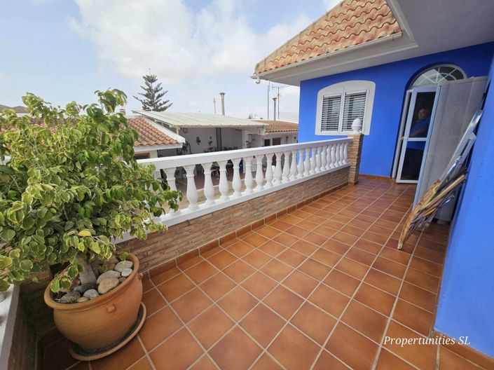 Image No.17-5 Bed Villa / Detached for sale