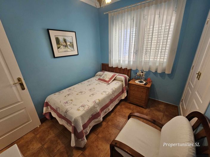 Image No.26-5 Bed Villa / Detached for sale